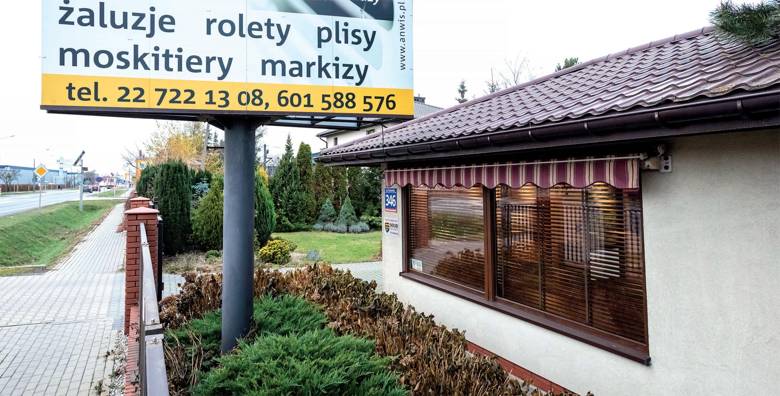 Jak urządzić salon sprzedaży stolarki - profesjonalizm i indywidualne podejście do klienta